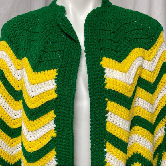 Vintage Handmade Crochet Shawl Wrap Boho GrannyCore Chevron Green Bay Packers - Picture 1 of 9